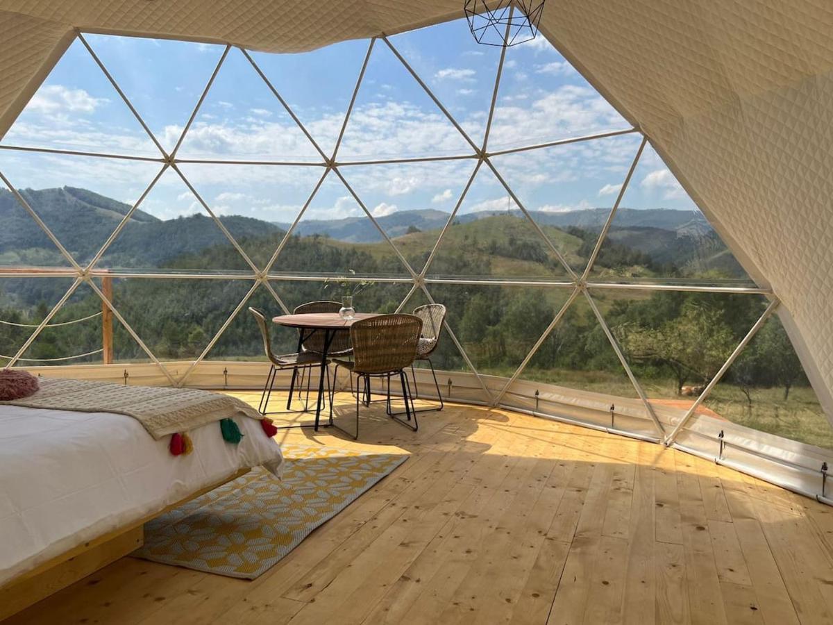 Hotel Tranquil Dome - Manta'S Retreat Glamping Cornereva Exterior foto